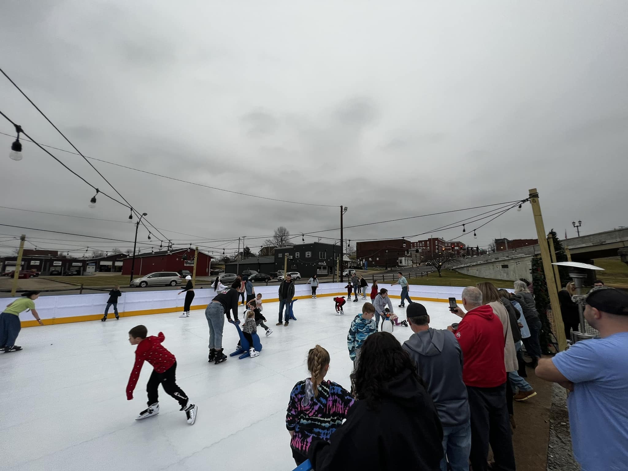 Skating & Rinks
